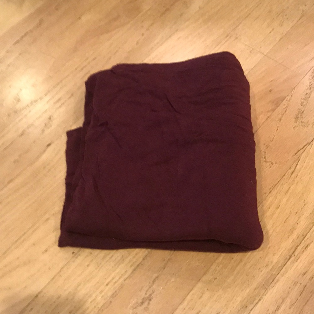 Maroon brandy melville scarf